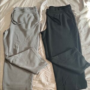 Everyday Knit Jogger Pants in Black & Light Gray